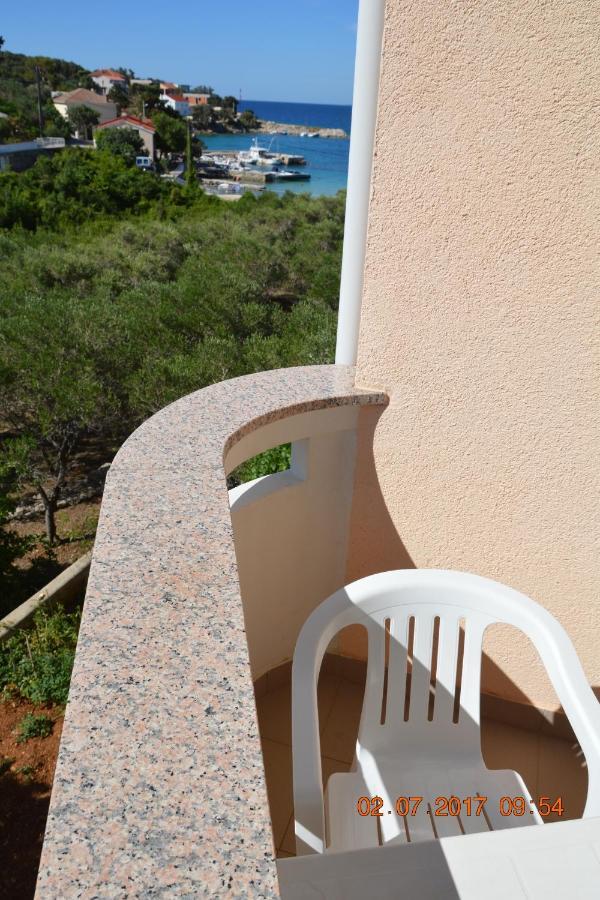 לון Apartments And Rooms By The Sea Jakisnica, Pag - 4160 מראה חיצוני תמונה