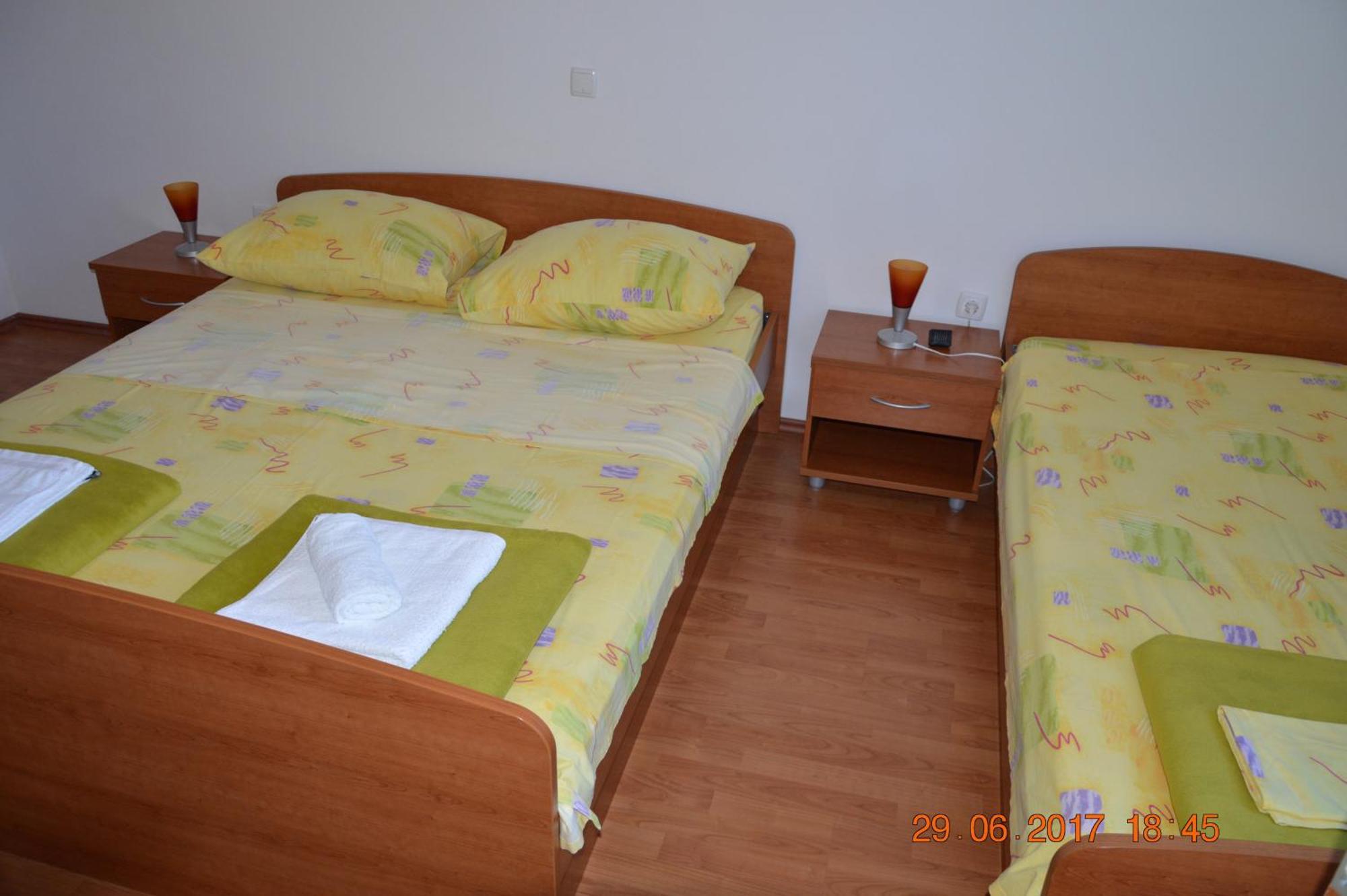 לון Apartments And Rooms By The Sea Jakisnica, Pag - 4160 חדר תמונה